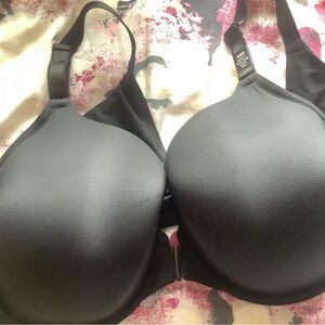 Front close Torrid bra 48D